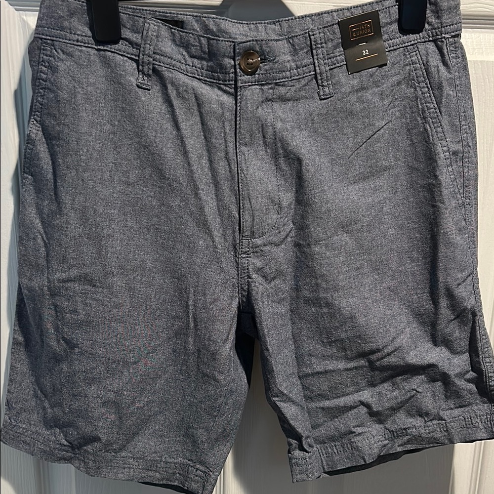 NWT Men's Shorts SIZE 32